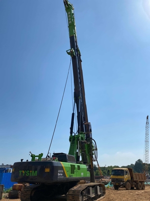 KR300C 유압 파일 CAT 섀시