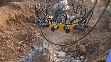 30 Mpa 최대 군중 압력 유압 말뚝 차단기 말뚝 직경 300 ~ 1050 mm 군중 행정 135 mm