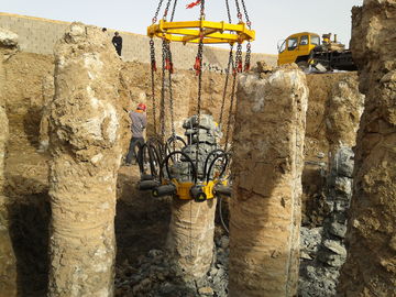 KP315A 유압 더미 차단기 둥근 구체적인 란, 더미 직경 300mm - 1050mm